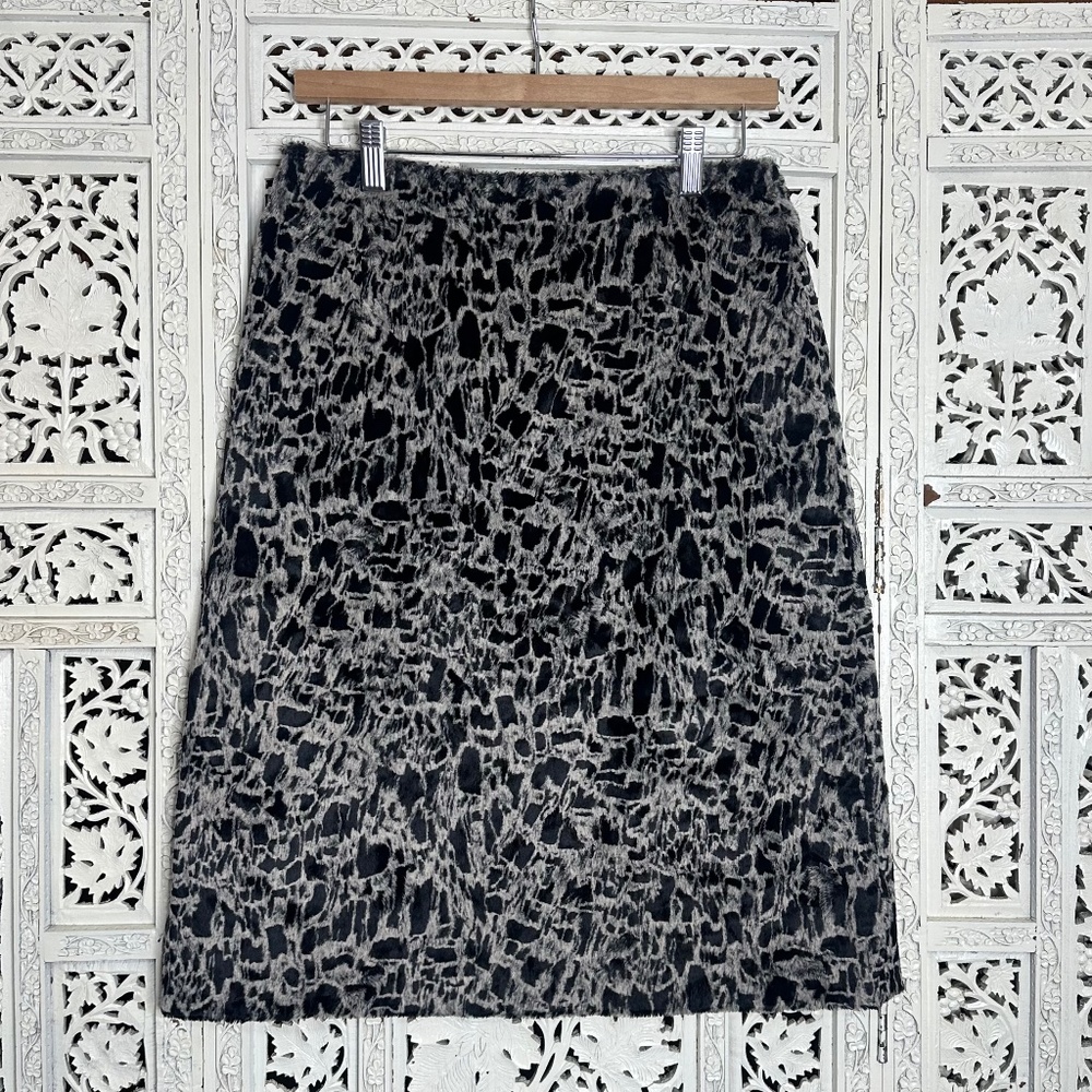 Vintage Louben Black & Gray All Over‎ Print Fuzzy Faux Fur Style Pencil Skirt